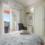 Διαμέρισμα Spacious With Sea Views