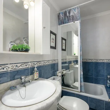 Spacious With Sea Views Fuengirola
